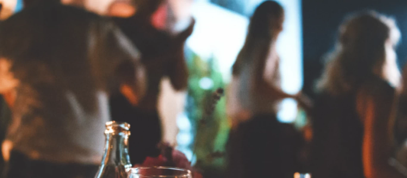 Έτσι εντόπισαν το πάρτι στη Μύκονο οι αστυνομικοί (βίντεο)